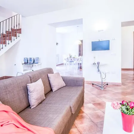 - Palazzo Mary Lejlighed *