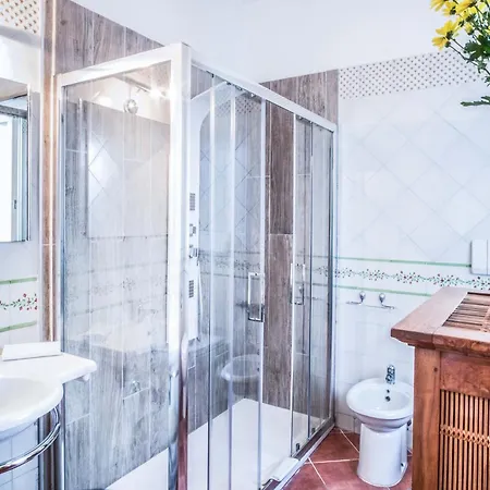 - Palazzo Mary Apartament *