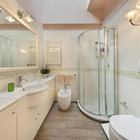 - Palazzo Mary Lejlighed *