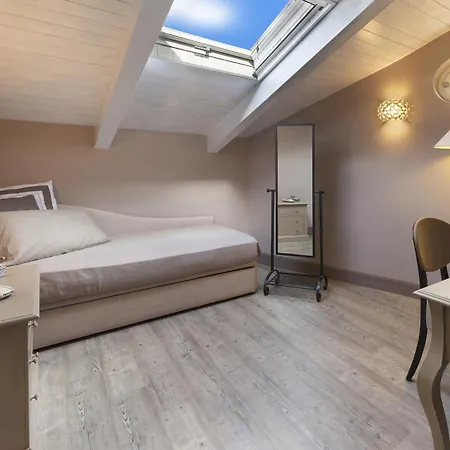 - Palazzo Mary Lejlighed *